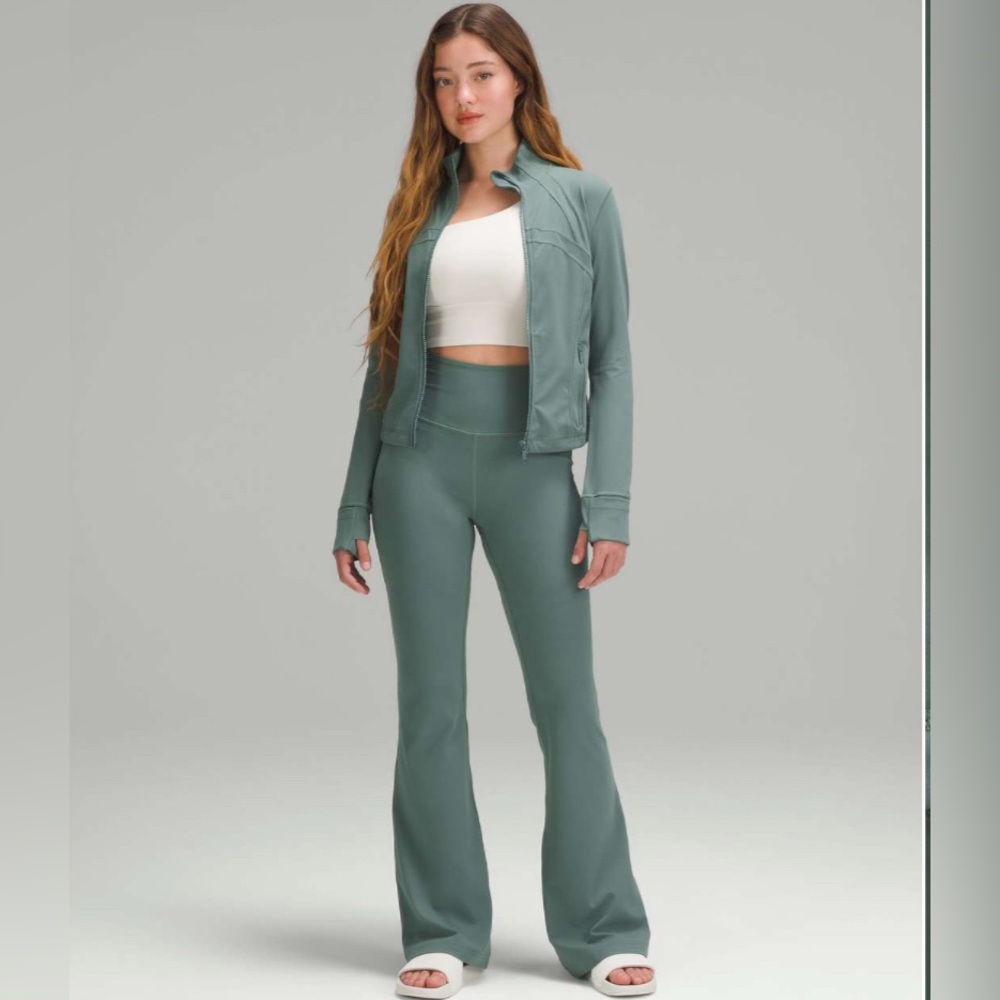 Lululemon Cropped Define Jacket *Nulu in Medium Forest Size 2 - Picture 2 of 6